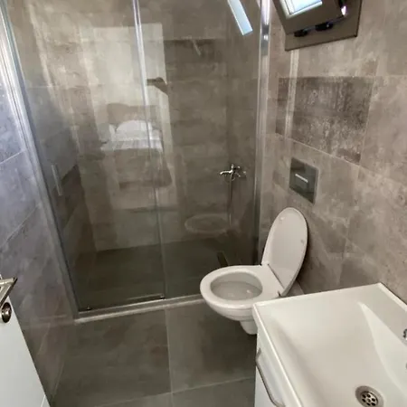 Διαμέρισμα 3br Comfortable House With Garden In
