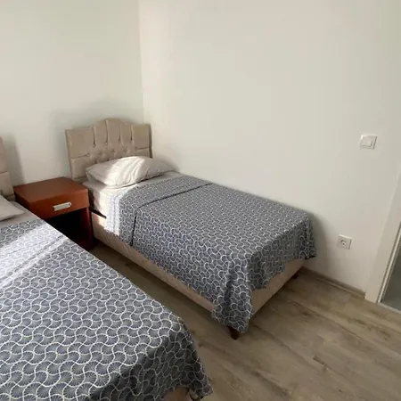3br Comfortable House With Garden In アパート ボドルム